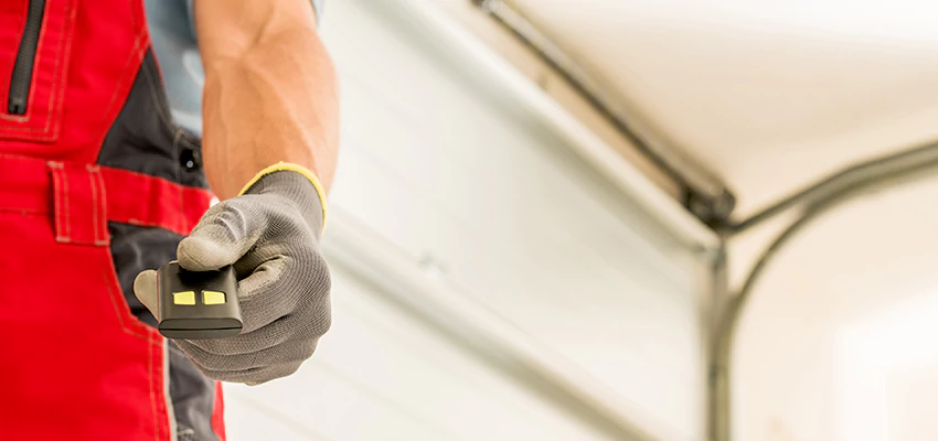 Residential Garage Door Security in Alum Rock, California